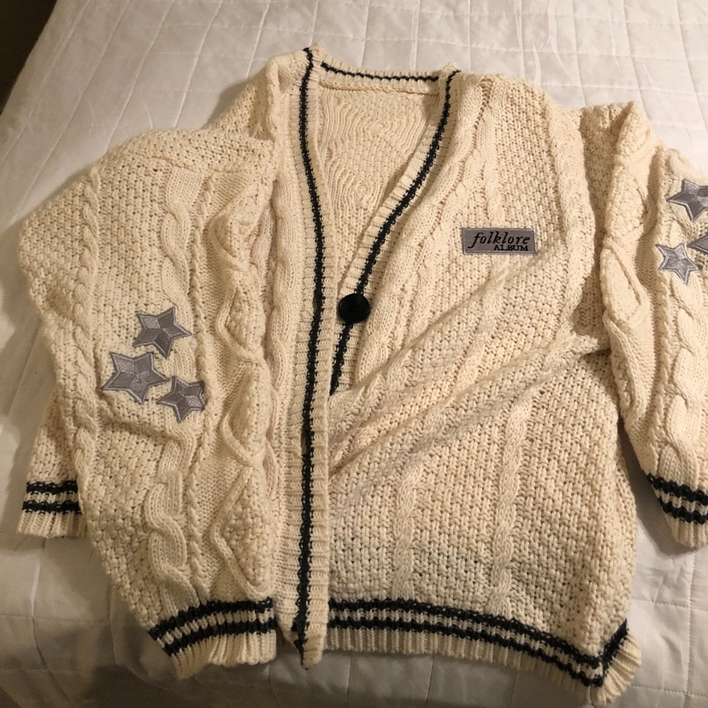 Taylor Swift Folklore Cardigan - Picture 1 of 3